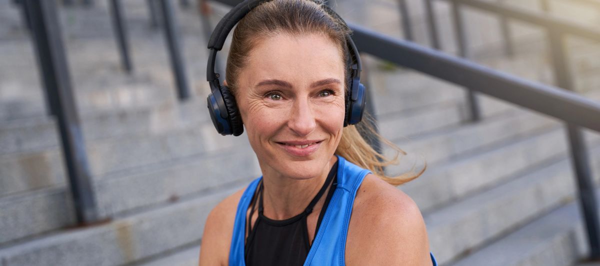Best Longevity Podcasts Ranked: Attia, Huberman &amp; More