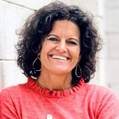 Dr. Mindy Pelz